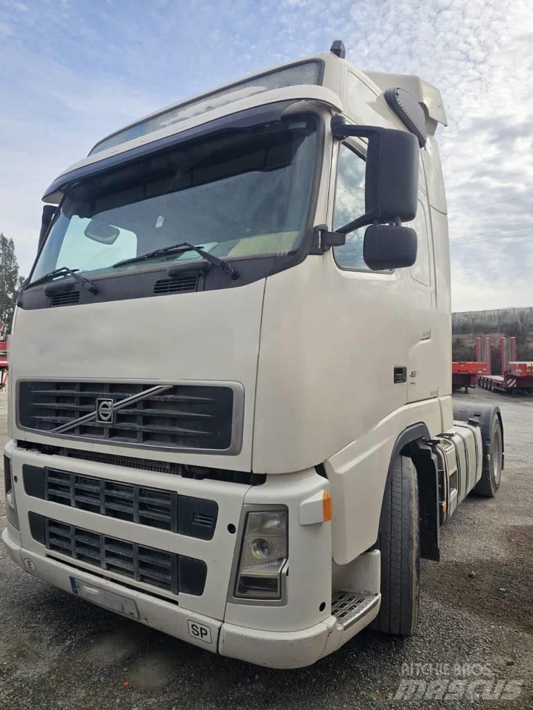 Volvo FH 480 Vetopöytäautot