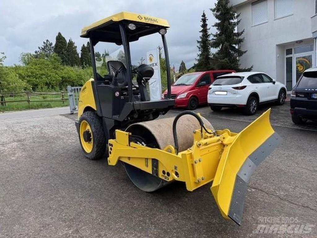 Bomag 124 DH-5 Yksivalssijyrät