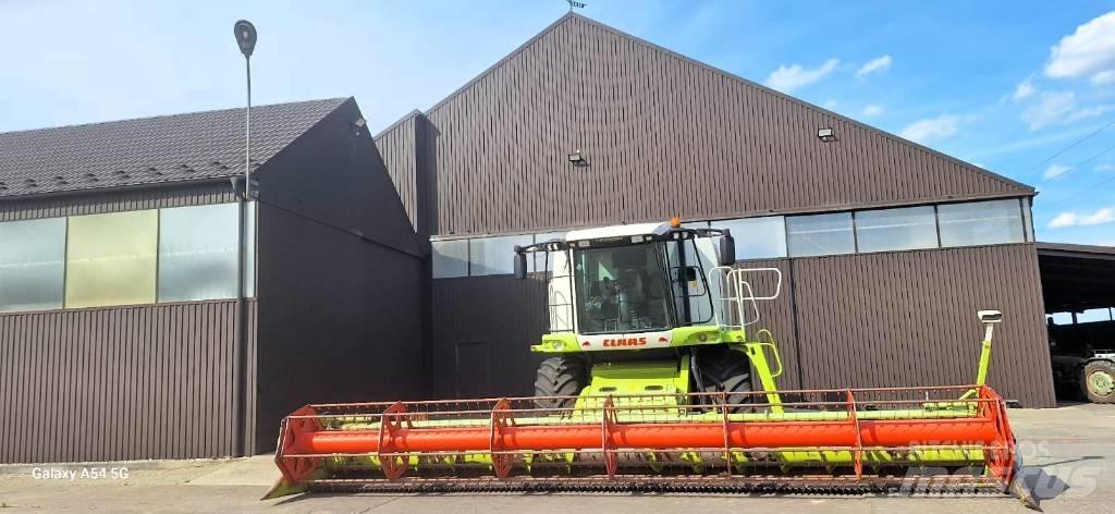 Claas 570 Leikkuupuimurit