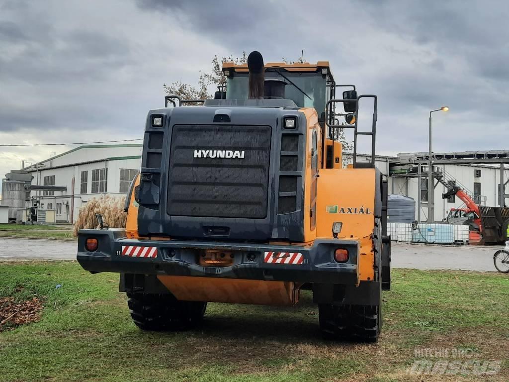 Hyundai HL 980 Pyöräkuormaajat
