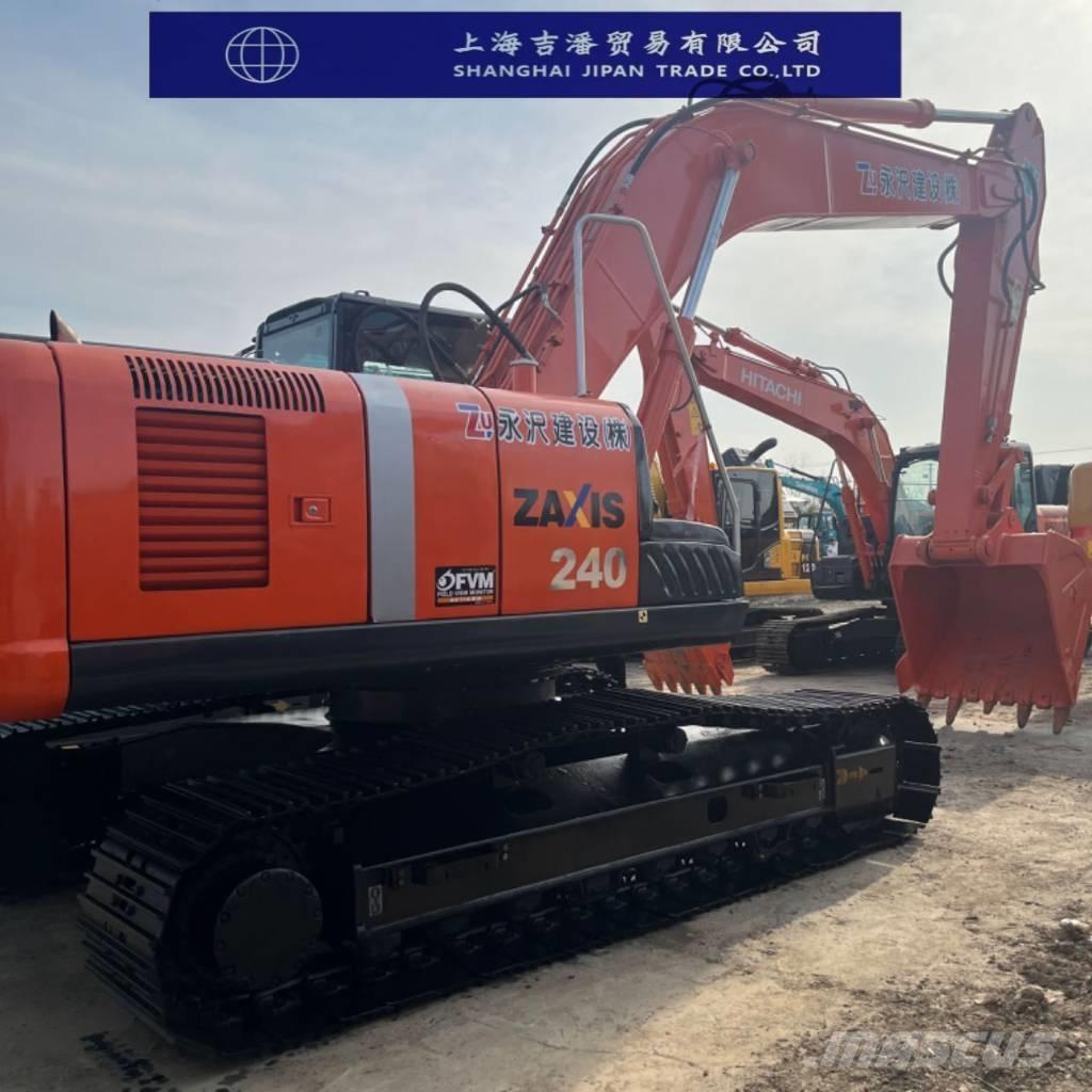 Hitachi ZX 240 Telakaivukoneet