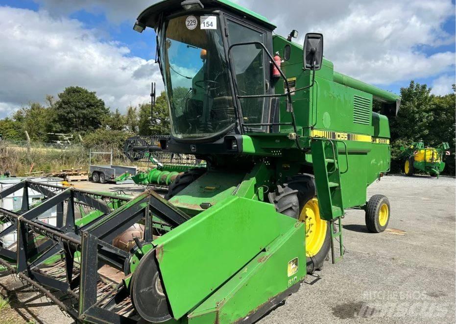 John Deere 1055 Leikkuupuimurit