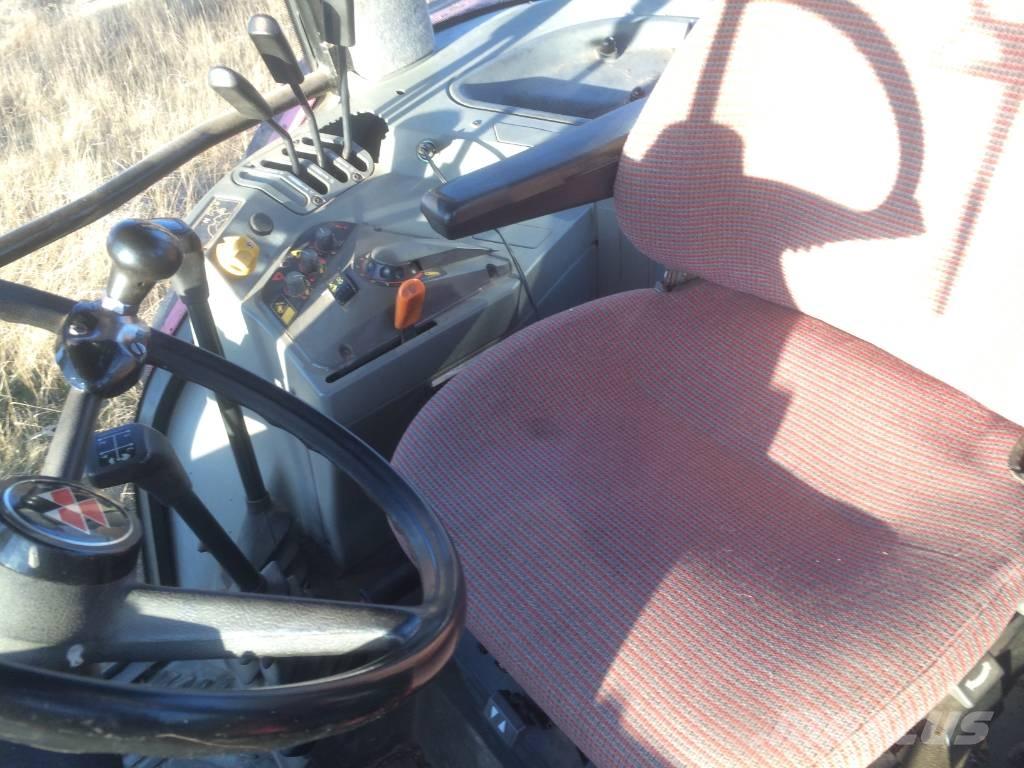 Massey Ferguson 8120 Traktorit