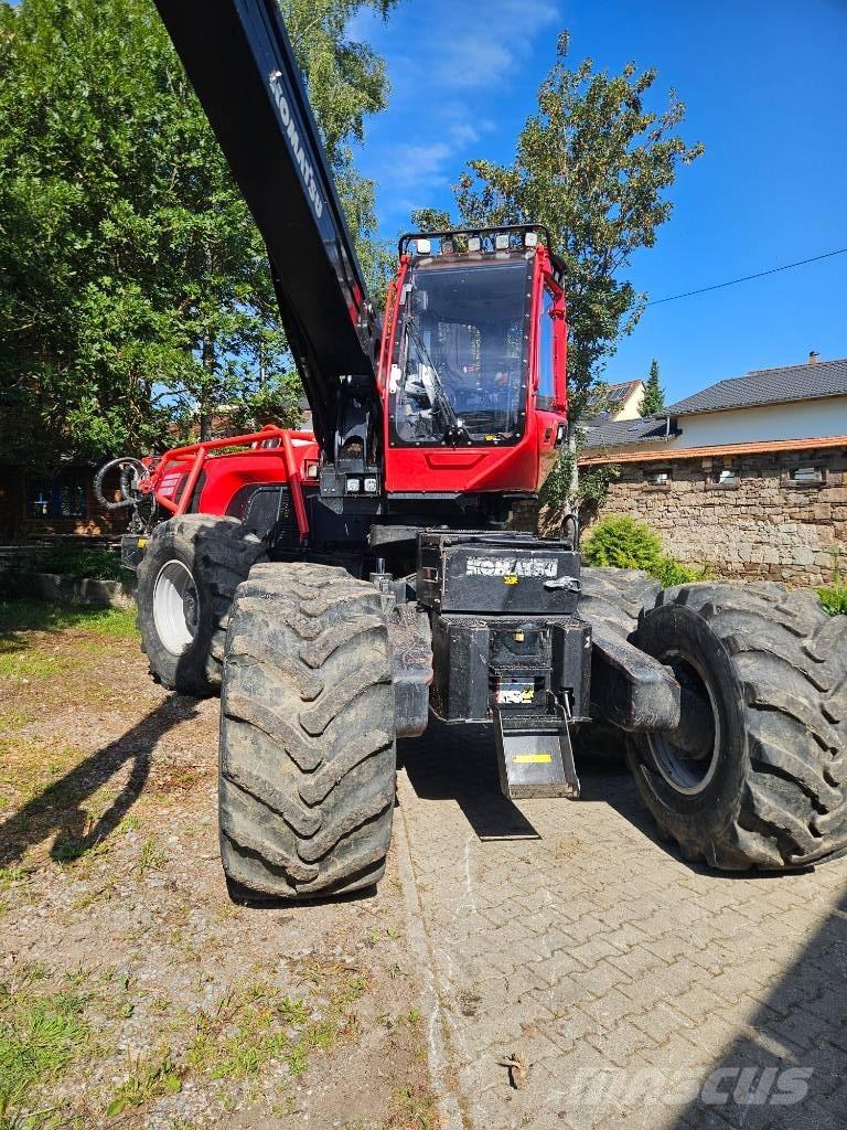 Komatsu 951 Harvesterit