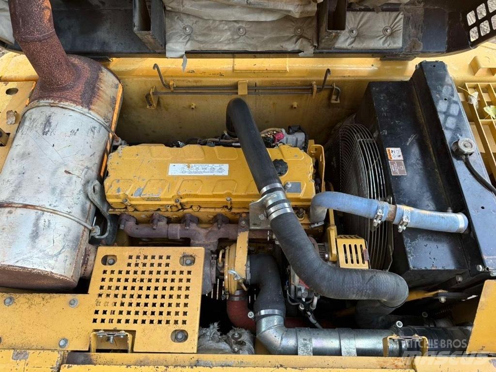 CAT 330CL Telakaivukoneet
