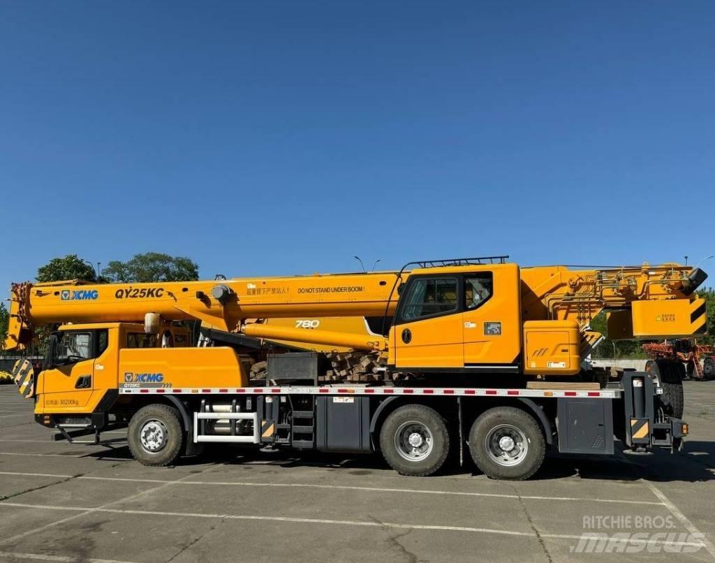 XCMG QY25K5D Mobiilinosturit