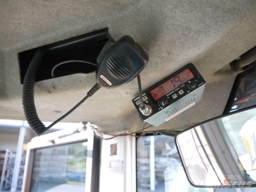 Volvo L 250 G Pyöräkuormaajat
