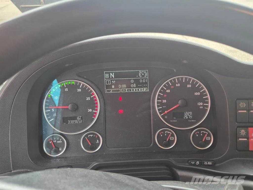MAN 26.402 Mobiilinosturit
