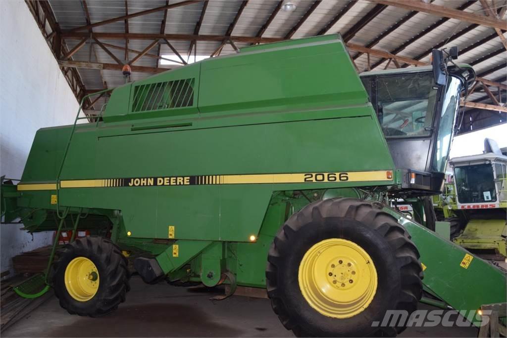 John Deere 2066 Leikkuupuimurit