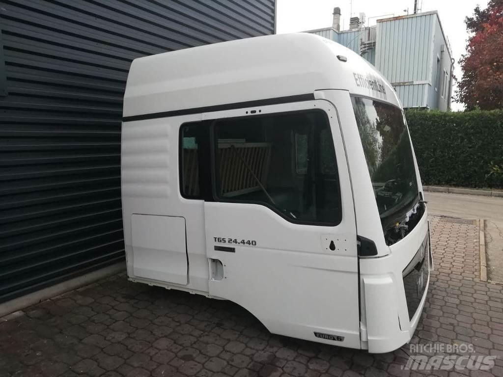 MAN TGS LX EURO 6 Ohjaamot ja sisustat