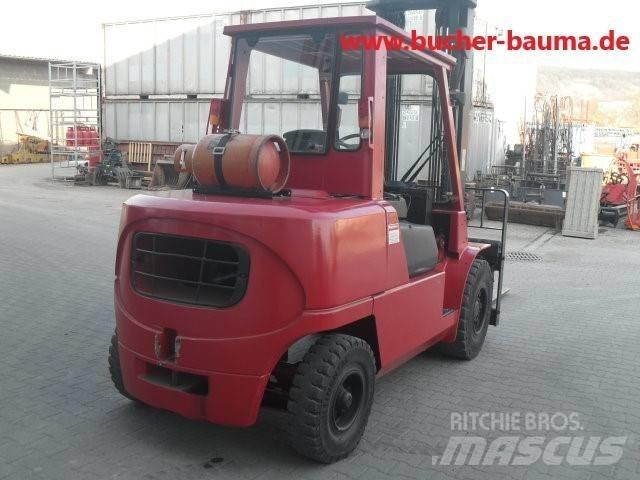 Mitsubishi GP50K Nestekaasutrukit