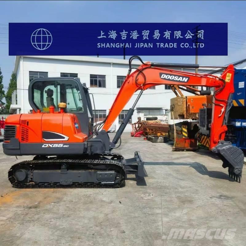 Doosan DX 55 Minikaivukoneet < 7t