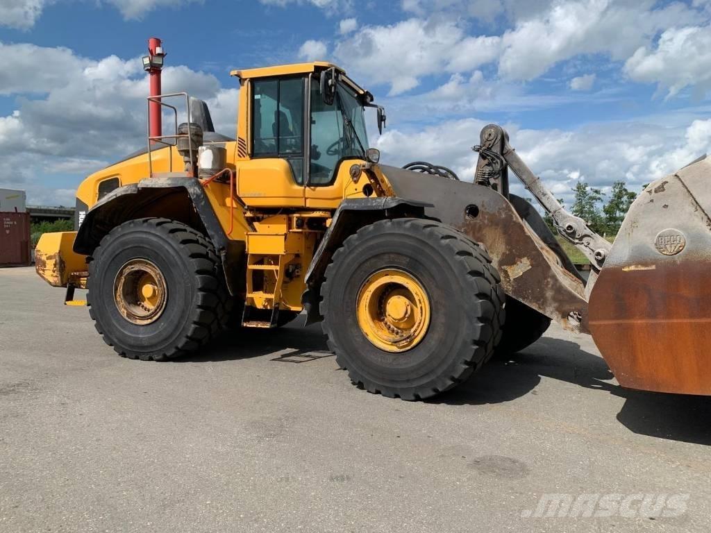 Volvo L 220 H Pyöräkuormaajat