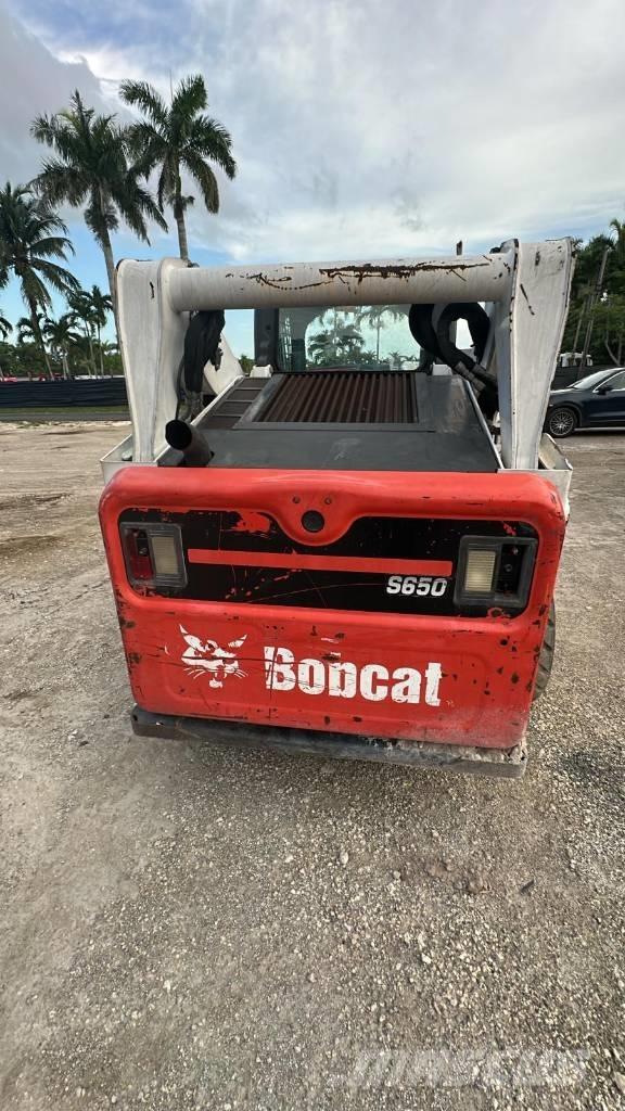 Bobcat S650 Liukuohjatut kuormaajat