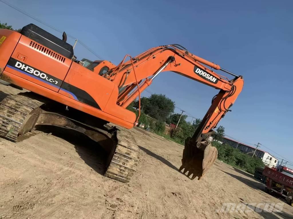 Doosan DH300 Telakaivukoneet