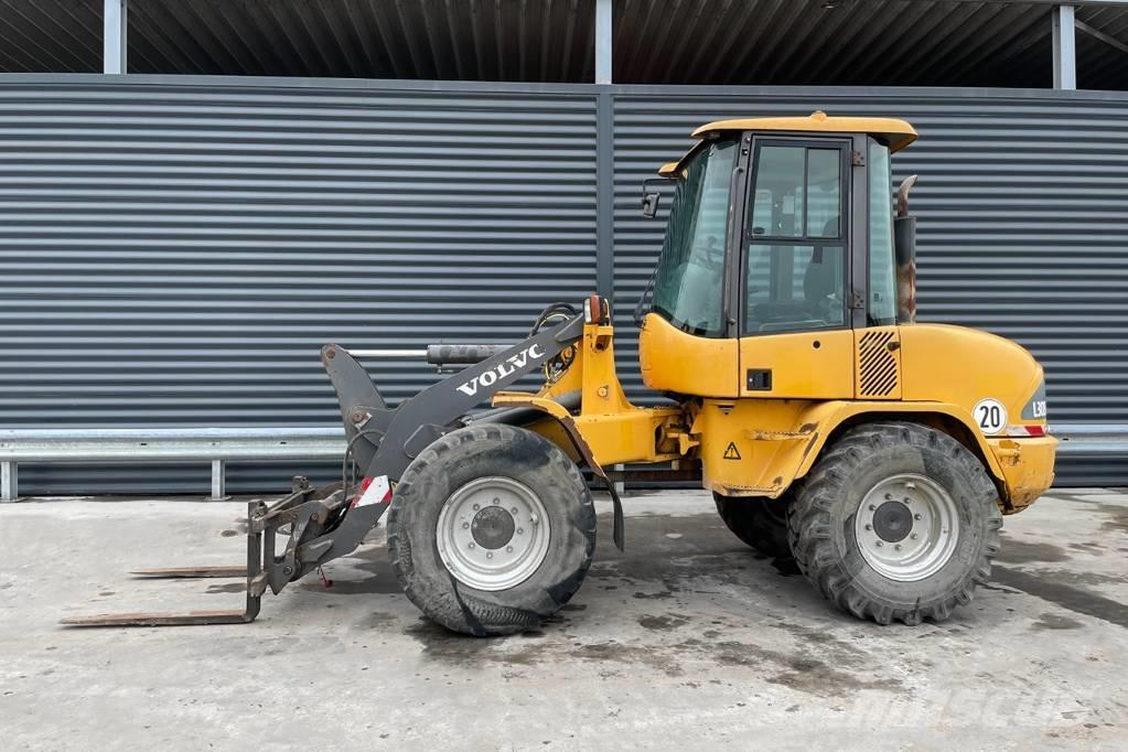 Volvo L 30 ZX Pyöräkuormaajat