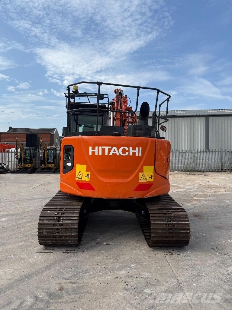 Hitachi ZX 135 US-6 Telakaivukoneet