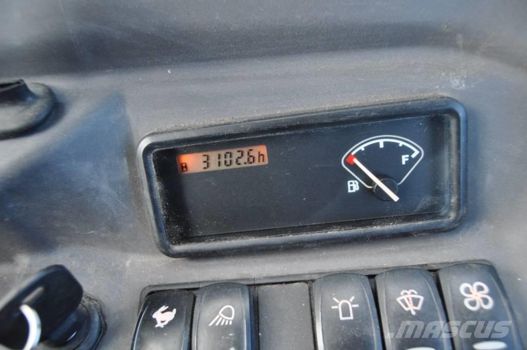 Volvo EC 27 D Minikaivukoneet < 7t