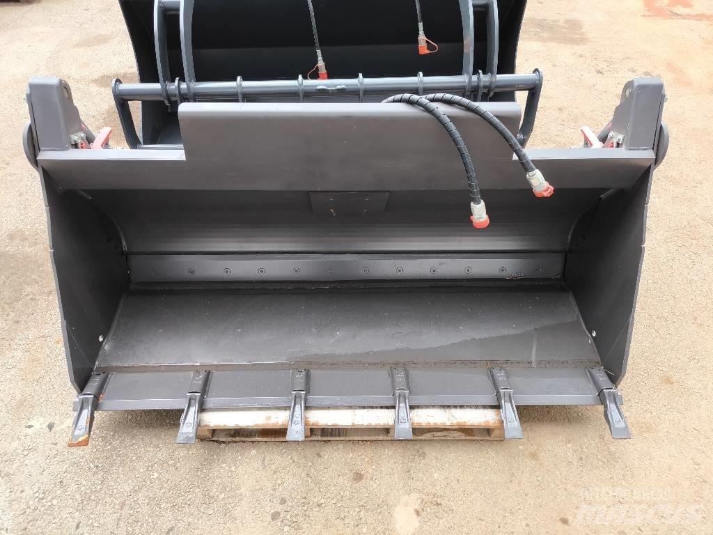 Mecalac 0.65m3 4in1 Kauhat