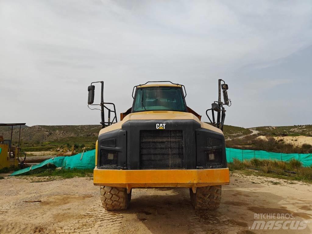CAT 740B Dumpperit