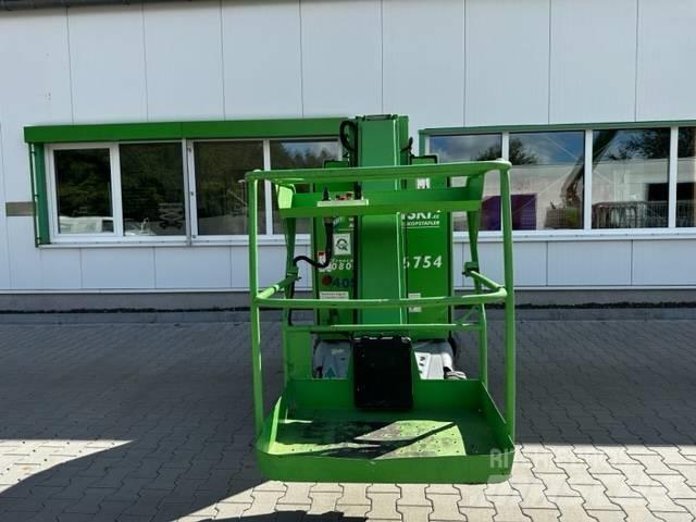 Haulotte Star 10 Pienikokoiset itseliikkuvat puominostimet