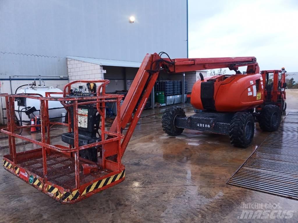 JLG 600 AJ Kuukulkijat