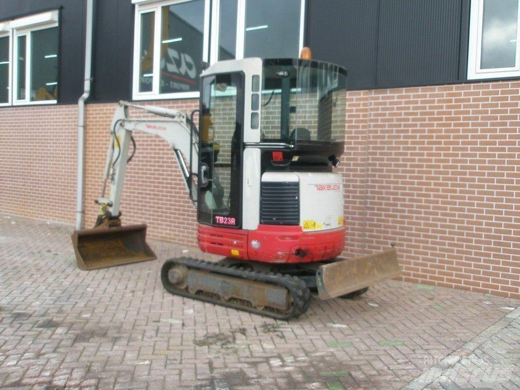 Takeuchi TB23R Minikaivukoneet < 7t