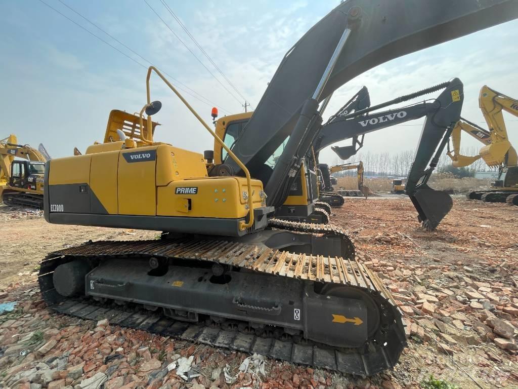 Volvo EC 200 Telakaivukoneet