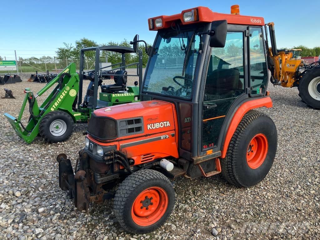 Kubota ST 30 Taajamatraktorit
