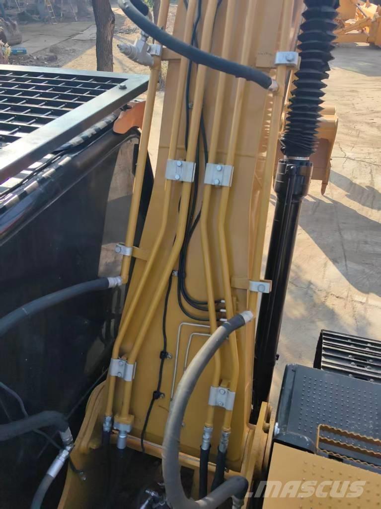 CAT 320 D2L Telakaivukoneet