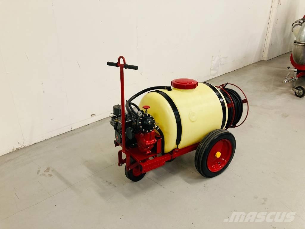 Hardi TR3-200 Hinattavat ruiskut