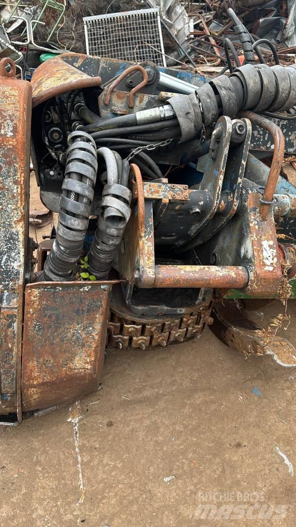 Volvo 34 Hakkuupäät