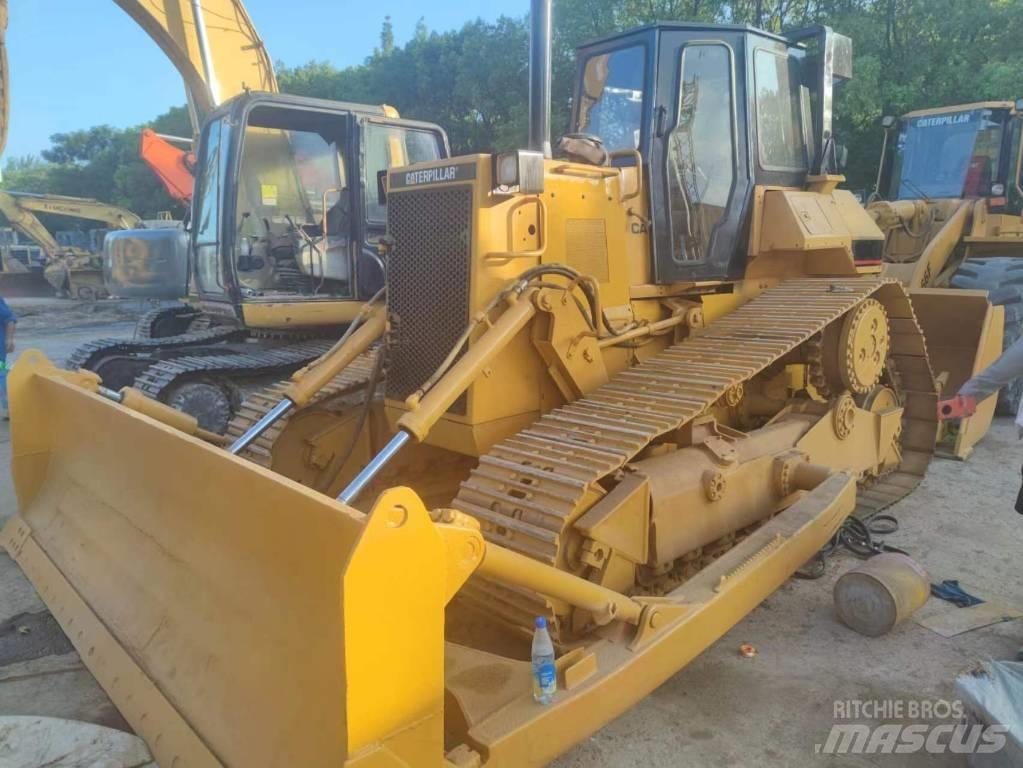 CAT D 6 R Telaketjupuskutraktorit
