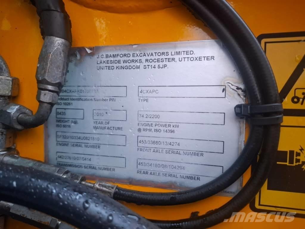 JCB 4 CX APC Kaivurikuormaajat