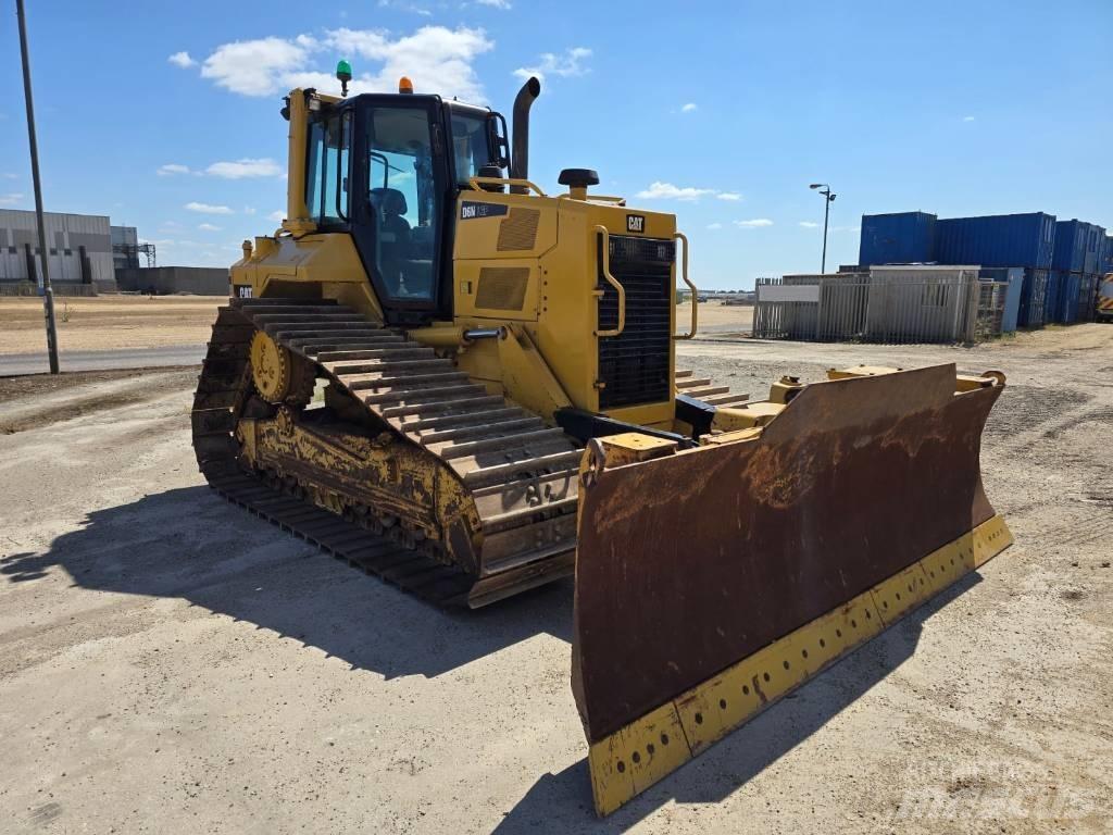 CAT D 6 N LGP Telaketjupuskutraktorit