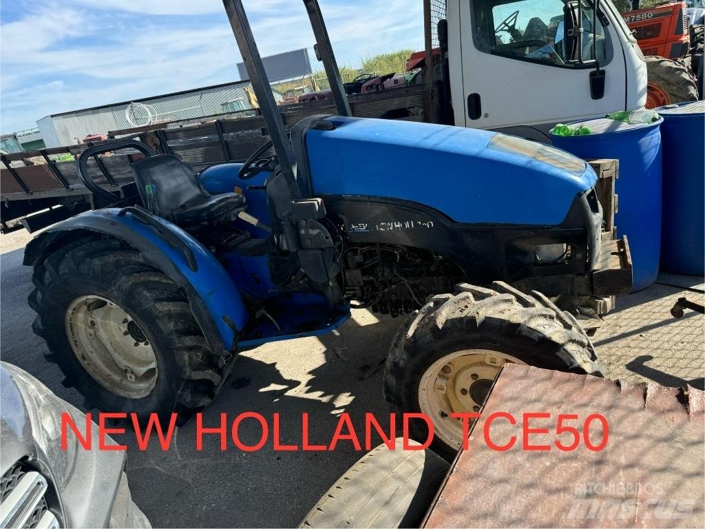 New Holland TCE50 Traktorit