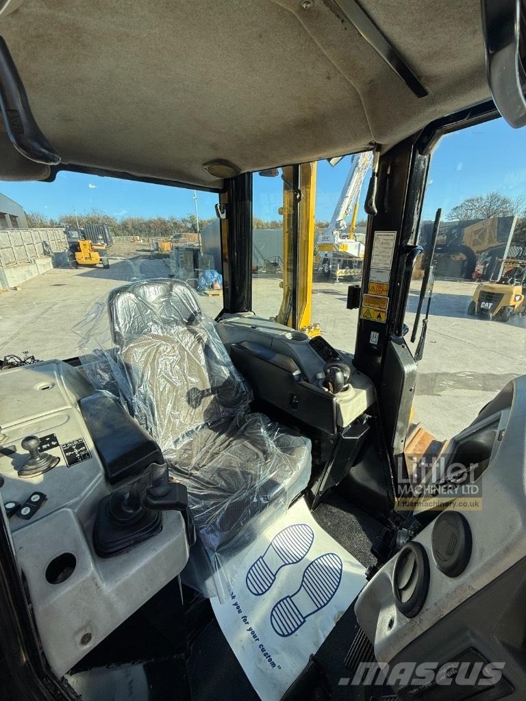 CAT D 6 N LGP Telaketjupuskutraktorit