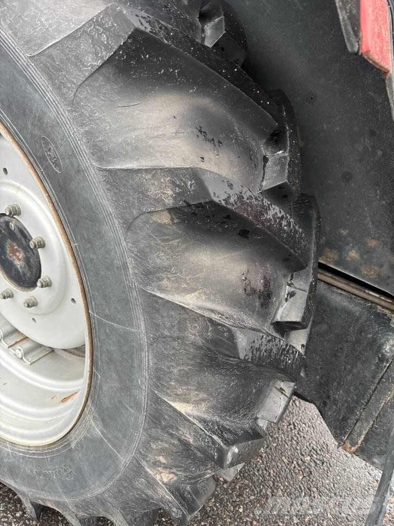 Case IH 845 XL Traktorit