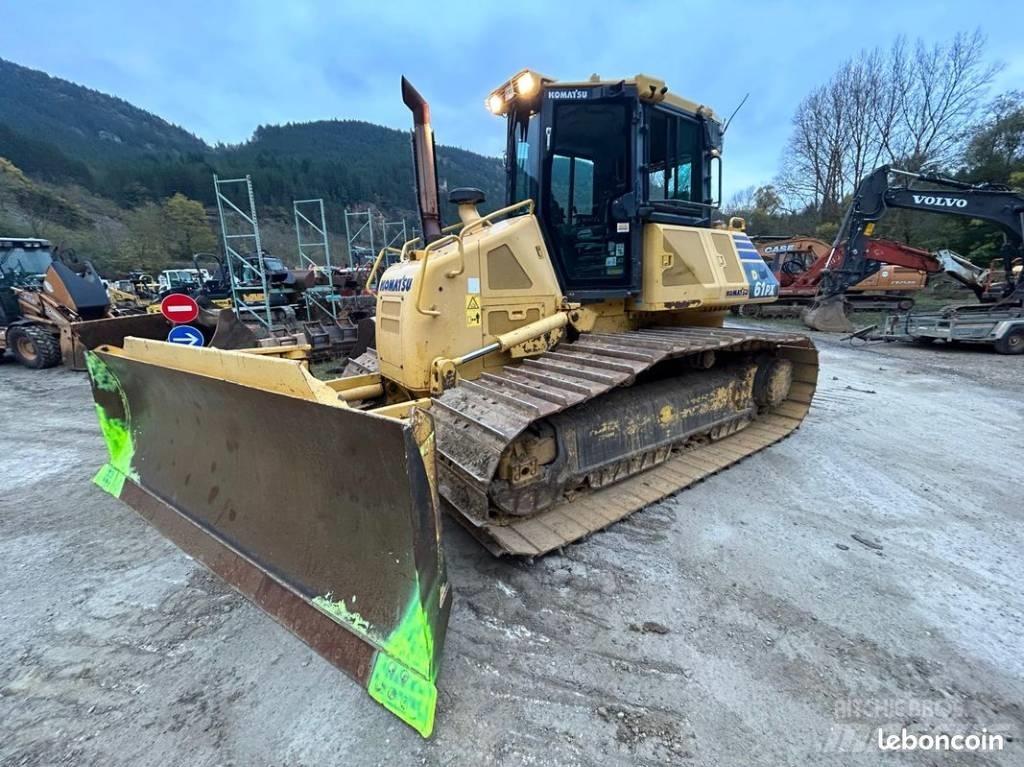 Komatsu D 61 PX-23 Telaketjupuskutraktorit