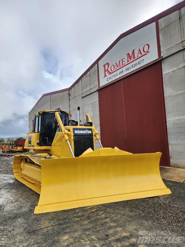 Komatsu D 65 PX-17 Telaketjupuskutraktorit