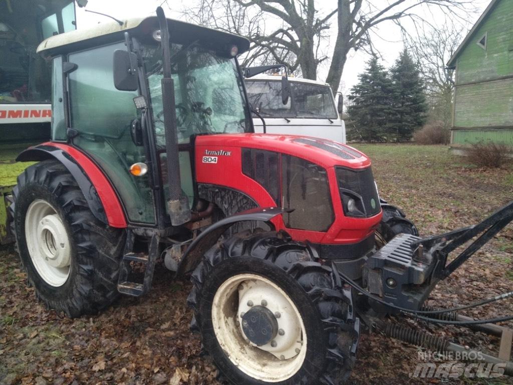 ArmaTrac 804 Traktorit