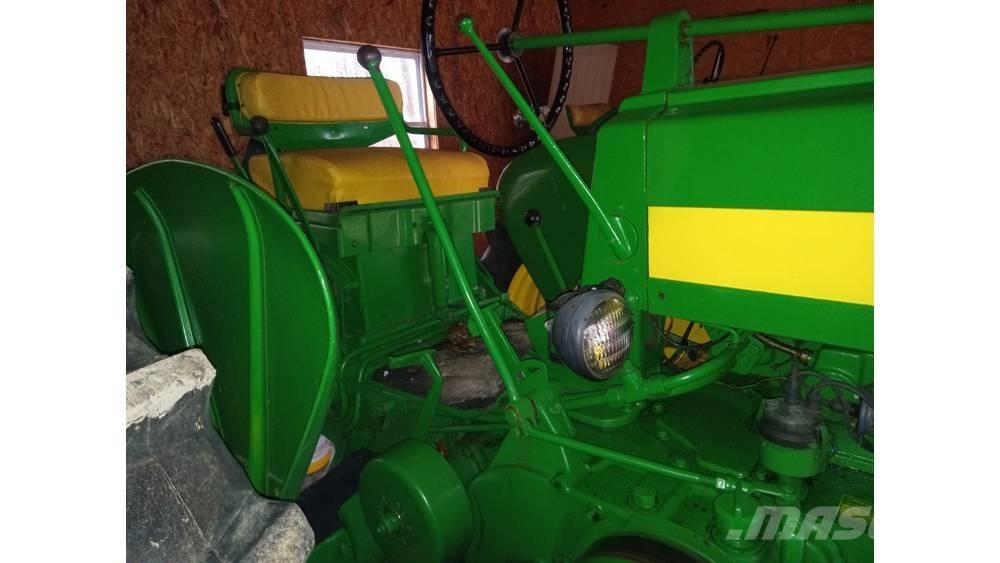 John Deere 620 Traktorit
