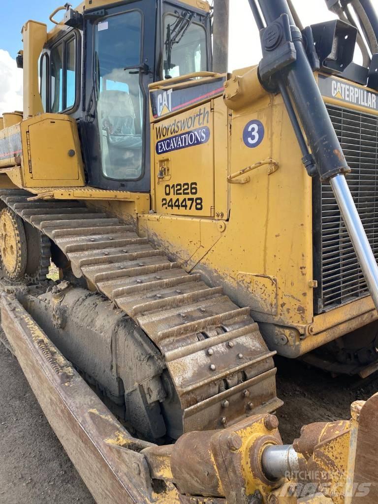CAT D 6 R XL III Telaketjupuskutraktorit