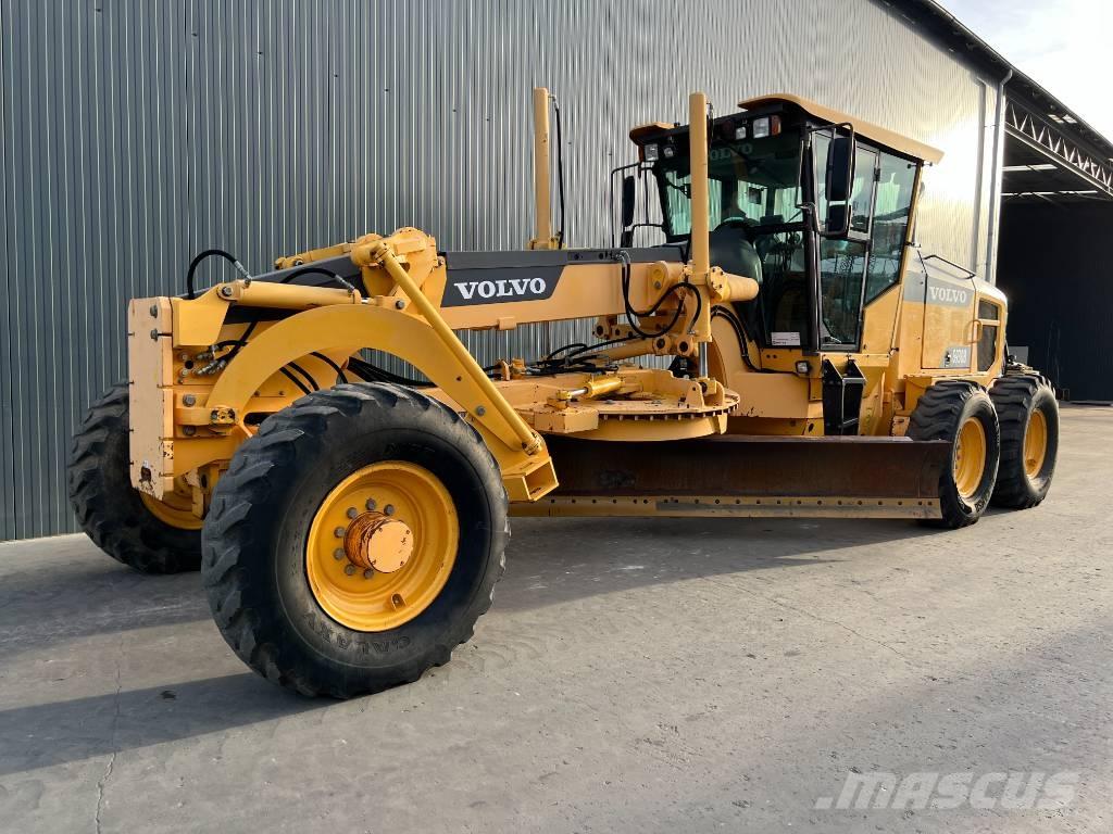 Volvo G930B Tiehöylät