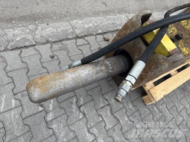 Soosan 121 Breaker Iskuvasarat
