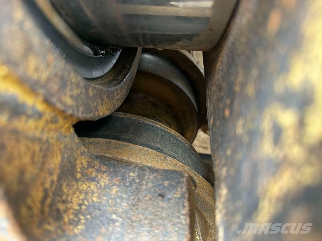 CAT D6R III XL Telaketjupuskutraktorit