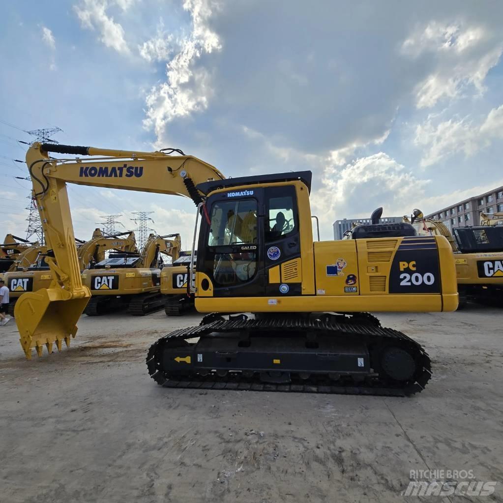 Komatsu PC 200-8 Telakaivukoneet