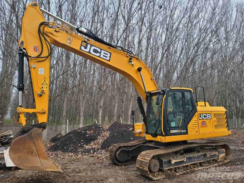 JCB JS220 X Telakaivukoneet