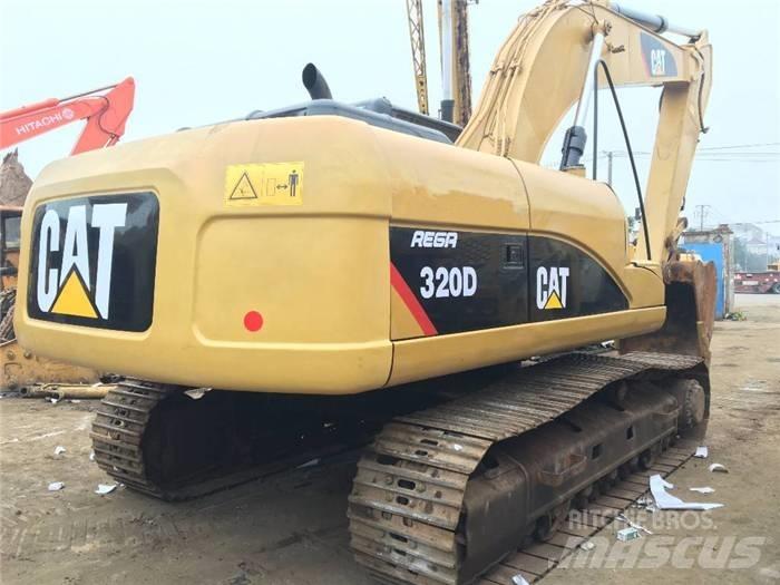 CAT 320 D Telakaivukoneet