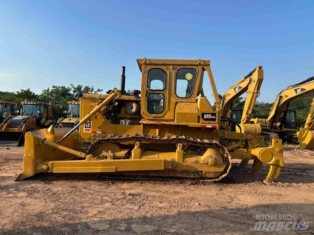 CAT D 7 G Telaketjupuskutraktorit